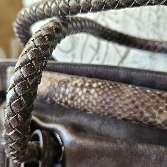 Badgley Mischka Brown Leather Handbag - Picture 3 of 11